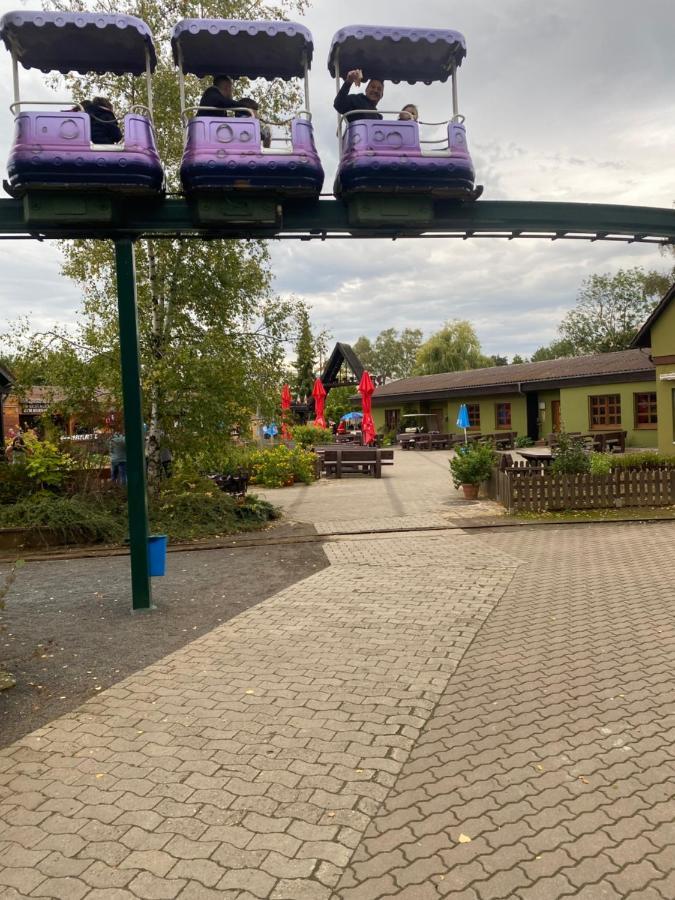 Fewo Im Reit- Und Ponyparadies Roos Halle  Extérieur photo